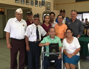 Alcalde de Fajardo, Aníbal Meléndez reconoce a los Borinqueneers fajardeños Manuel Casilla Vivas y Abisaí González Camacho durante una actividad que se llevó a cabo en la Legión Americana, Marcelino Gotay Jr.
