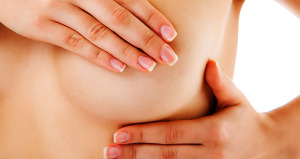 Algunas mujeres están en mayor riesgo de tener cáncer de mamas que otras, debido a su historial personal y familiar o debido a ciertos cambios en sus genes. (Foto/Suministrada)