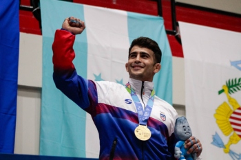 El judoca de Trujillo Alto, Adrián Gandía, ganó medalla de oro en los -81 kilos tras vencer al cubano Jorge Martínez por ippon luego de un minuto y 13 segundos de combate.  (Foto/Suministrada)