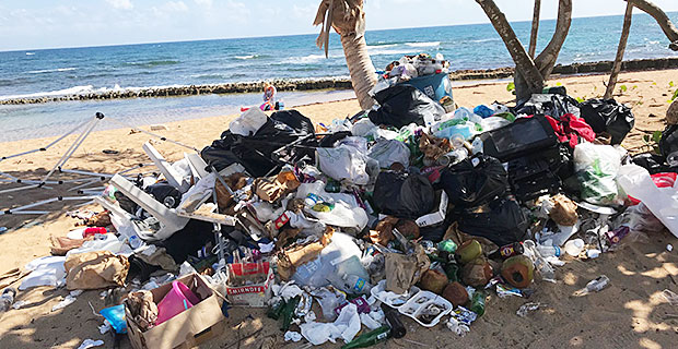Estúpido Evento coser De mal en peor el problema de la basura en las playas de Puerto Rico -  Periódico Presencia